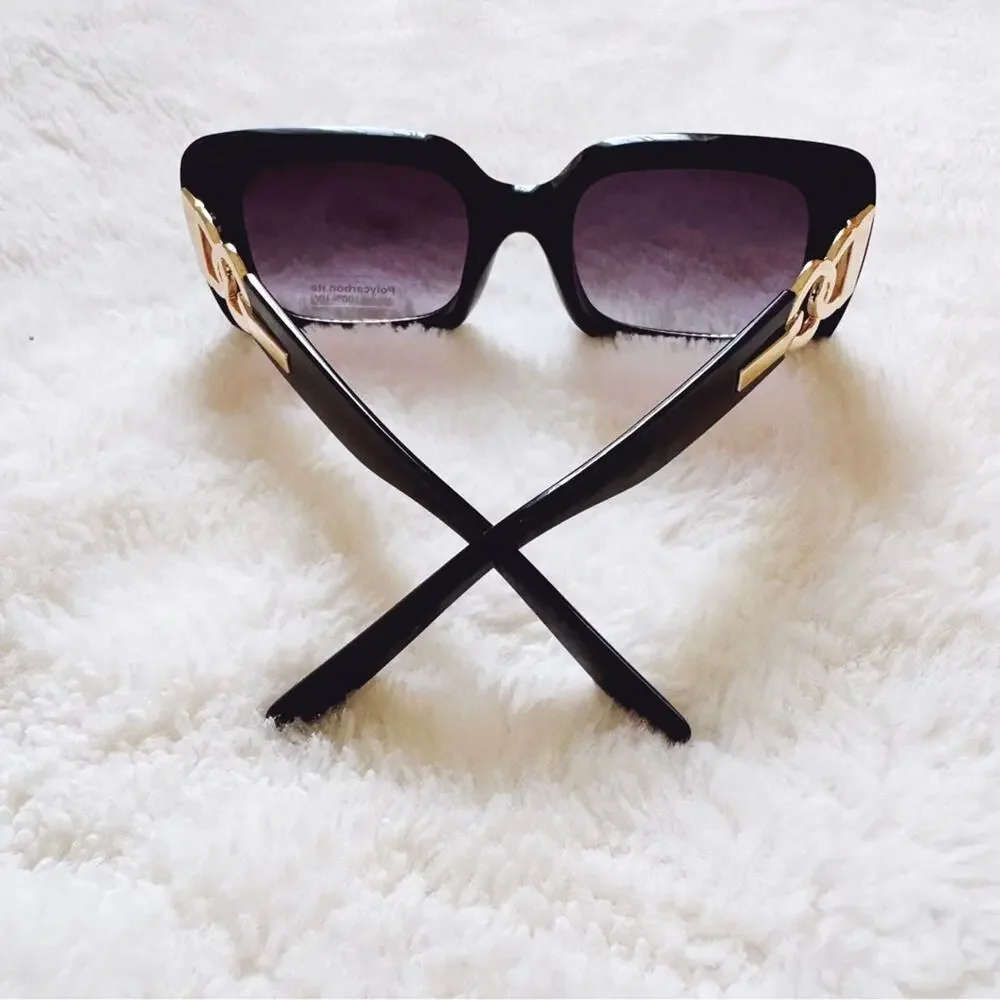 Stylens these chic